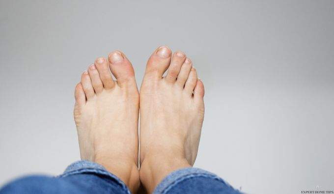 How to Soften and Smooth Your Feet