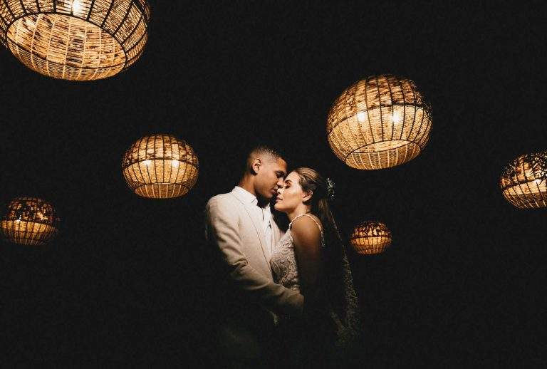 Natural Lighting Tips For Wedding Photoshoot