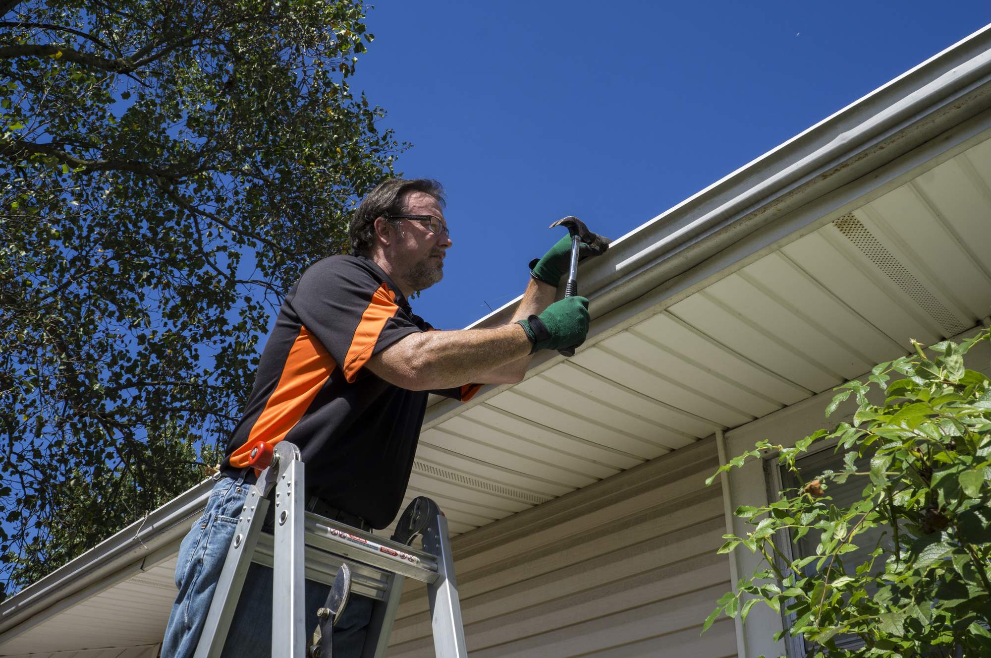 5 Tips for Choosing a Reliable Gutter Repair Company