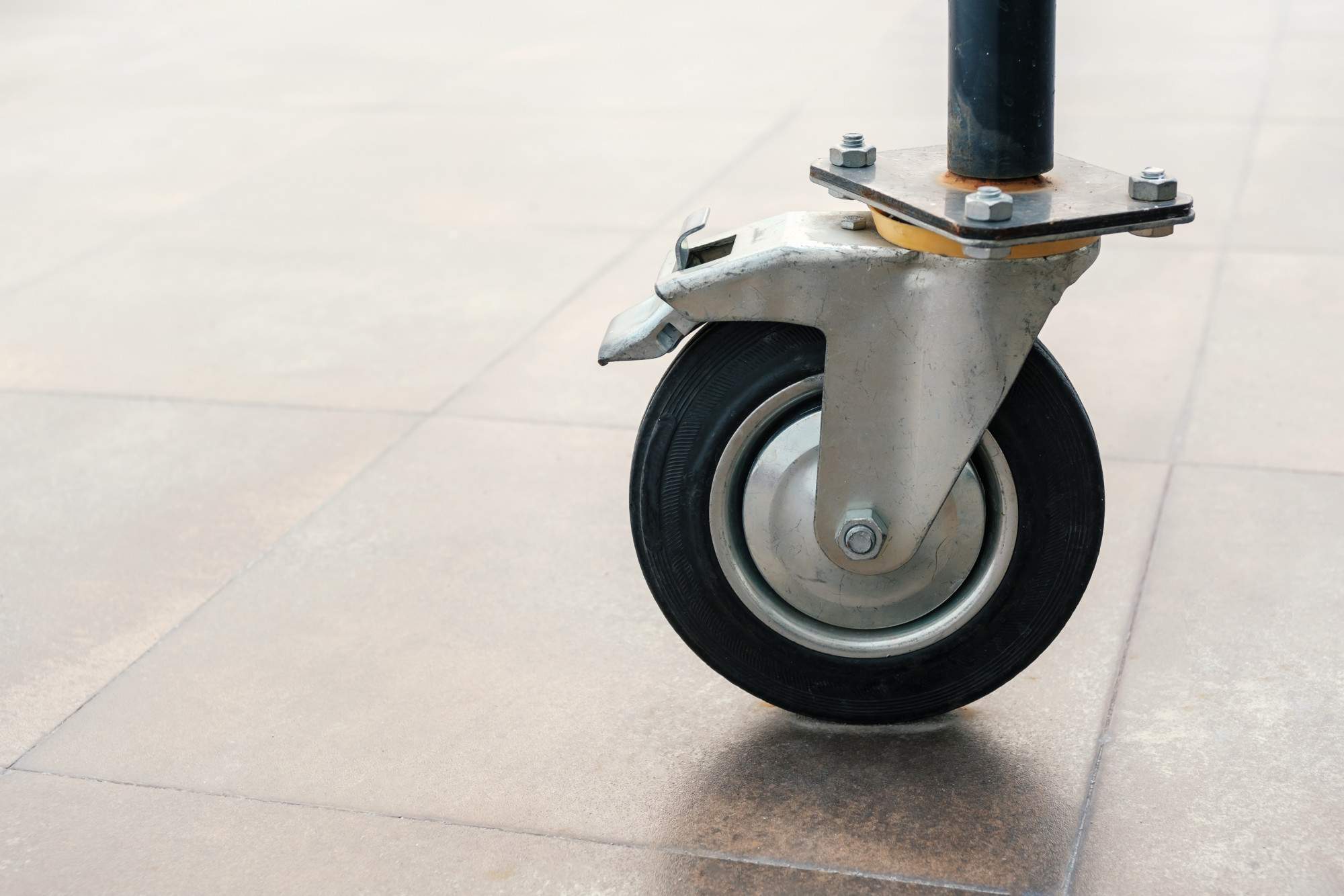 Select the Best Swivel Wheels for Your Business