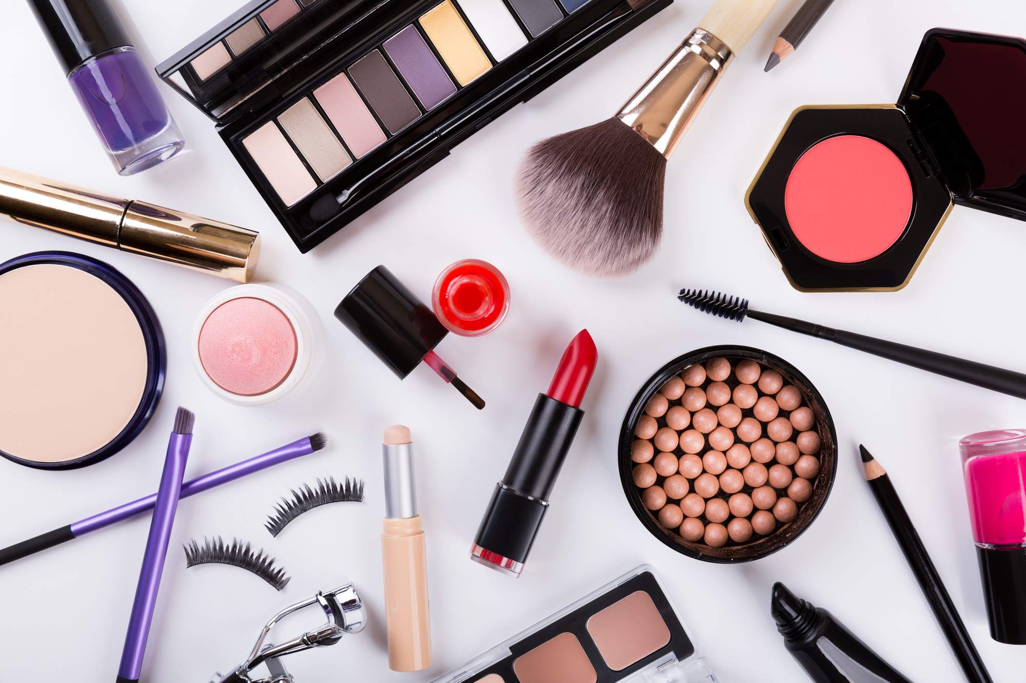 Cosmetic Manufacturing: 3 Things You Should Know