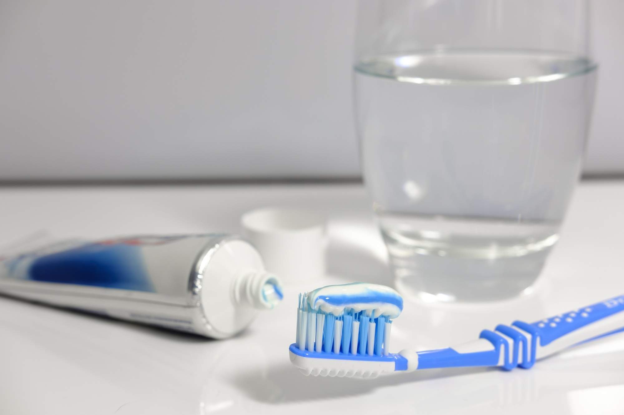 How to Avoid the Most Common Teeth Brushing Mistakes at All Costs