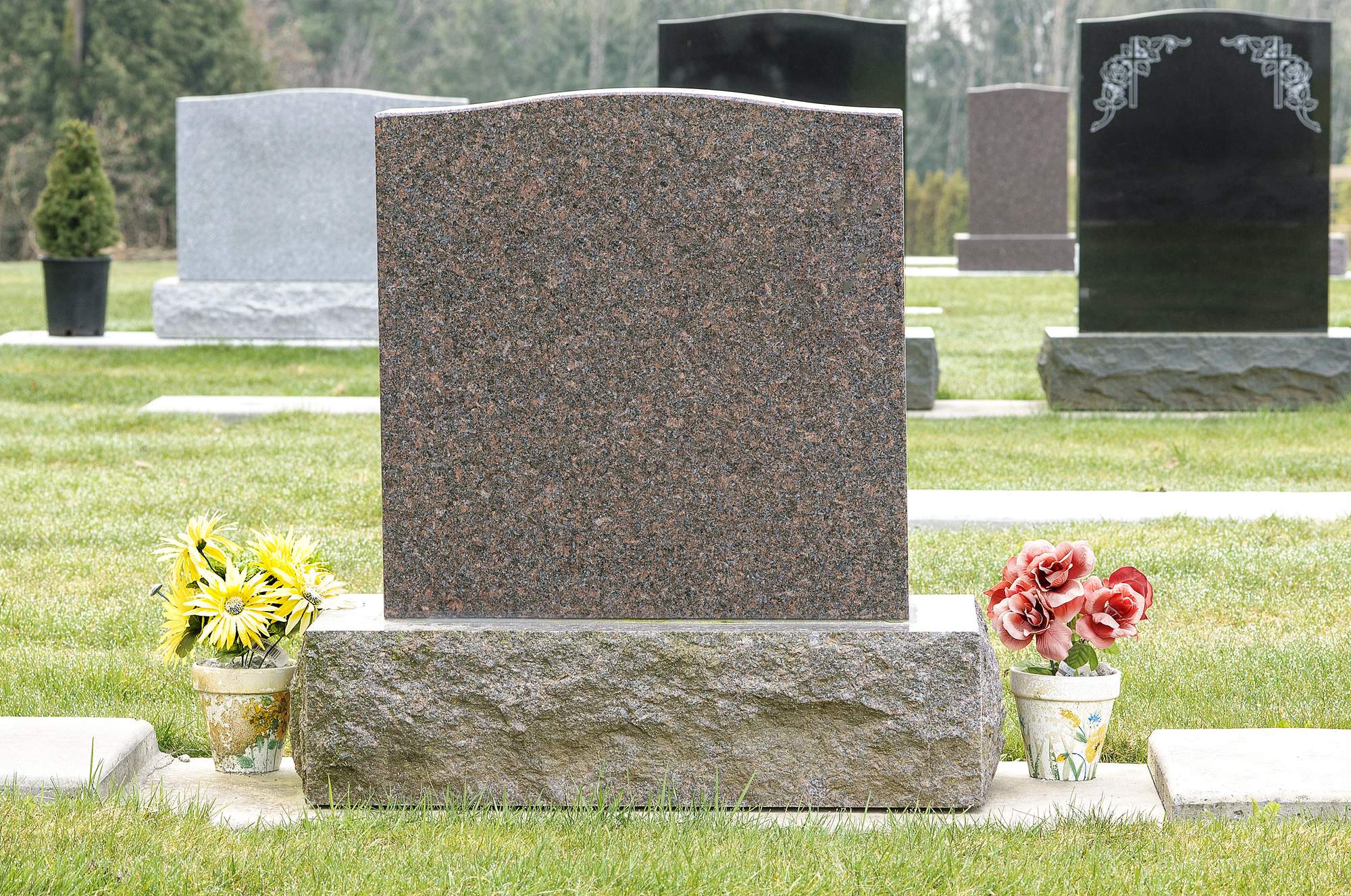 Are Bronze Grave Markers Worth the Price?