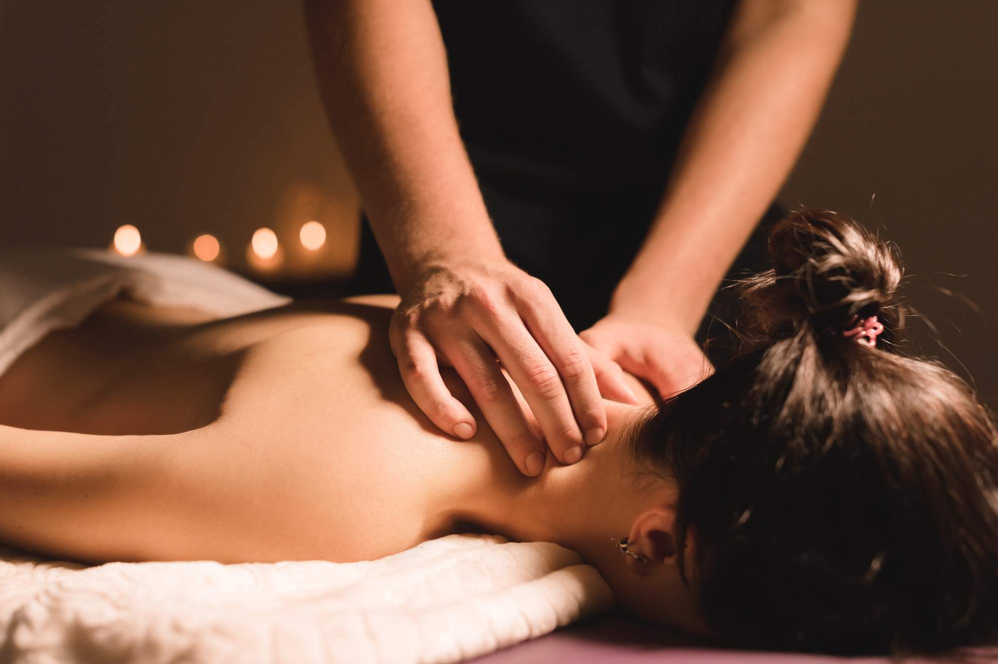 Massage Therapist vs Masseur: What Are the Differences?
