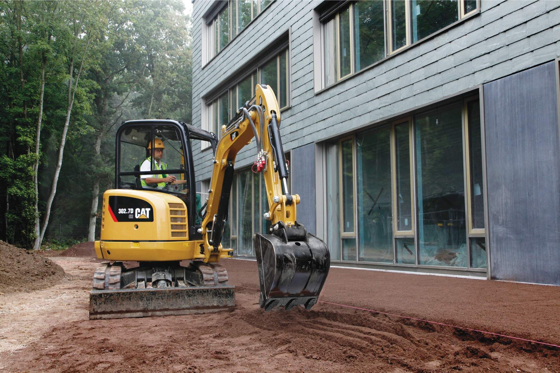 Backhoe vs Mini Excavator: What Are the Differences?
