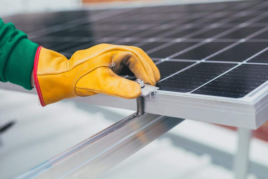 Solar Panel Maintenance: 6 Things You Should Know