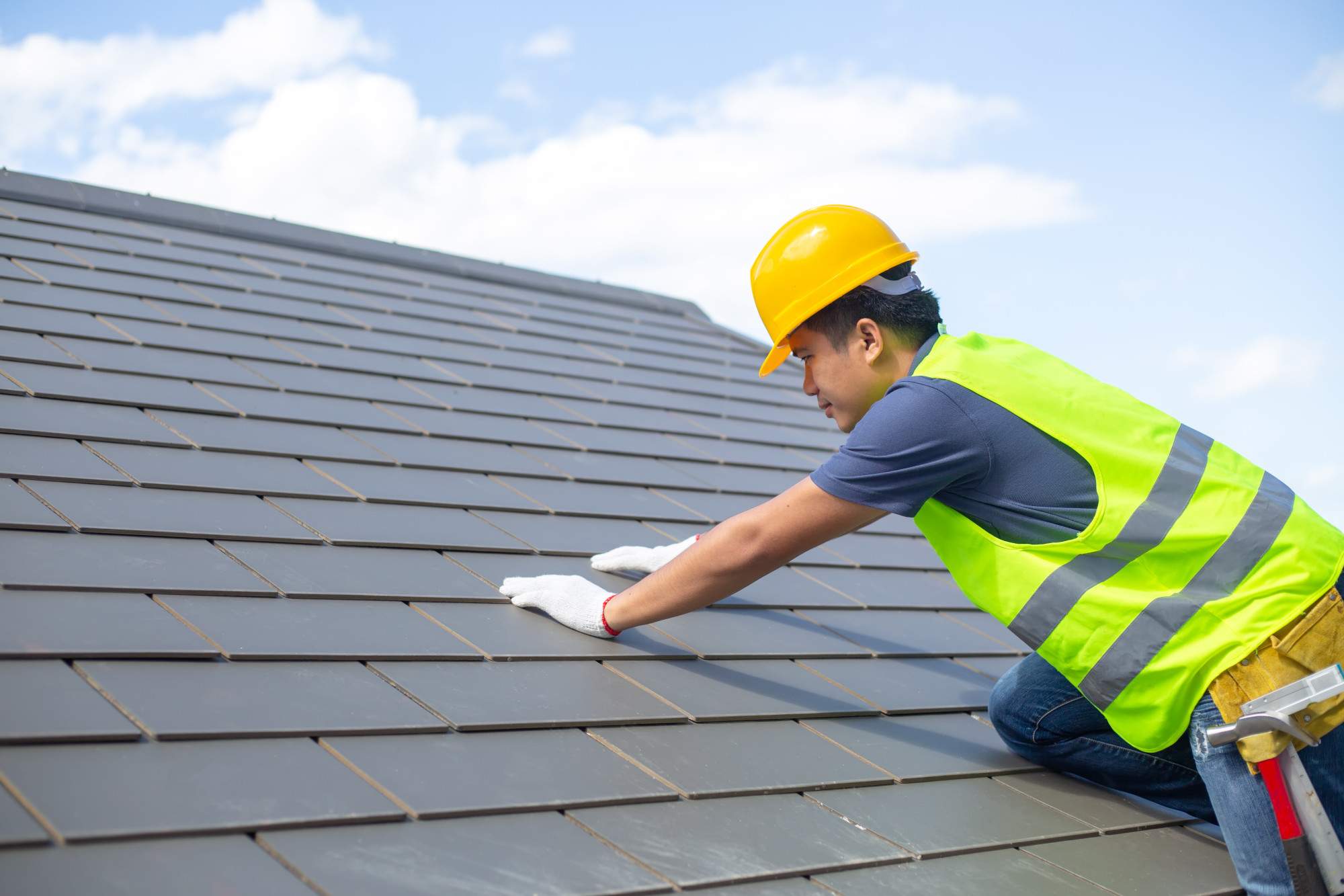 What Questions Should I Ask the Best Roofing Company When Hiring Them?