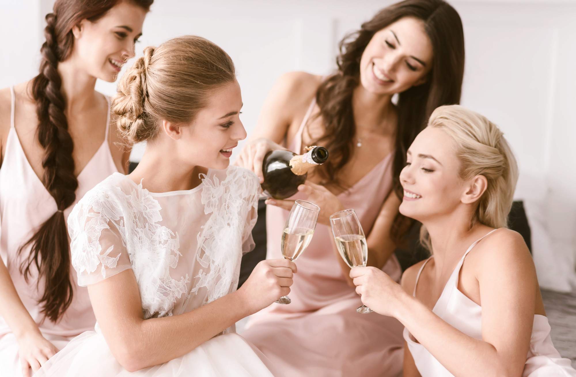 4 Fabulous Gifts for the Fabulous Bride to Be