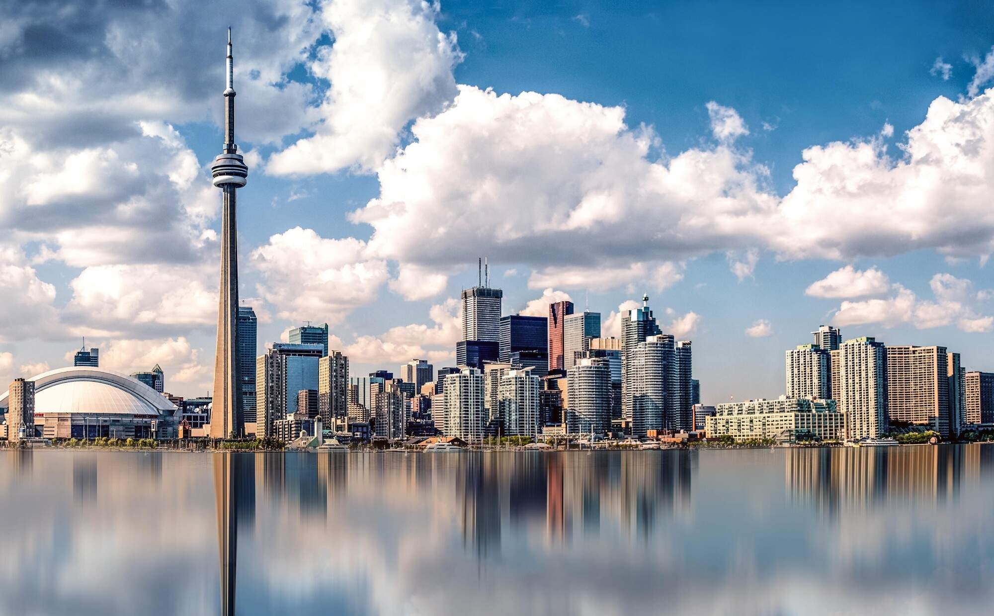 Why Should You Take a Trip to Toronto?