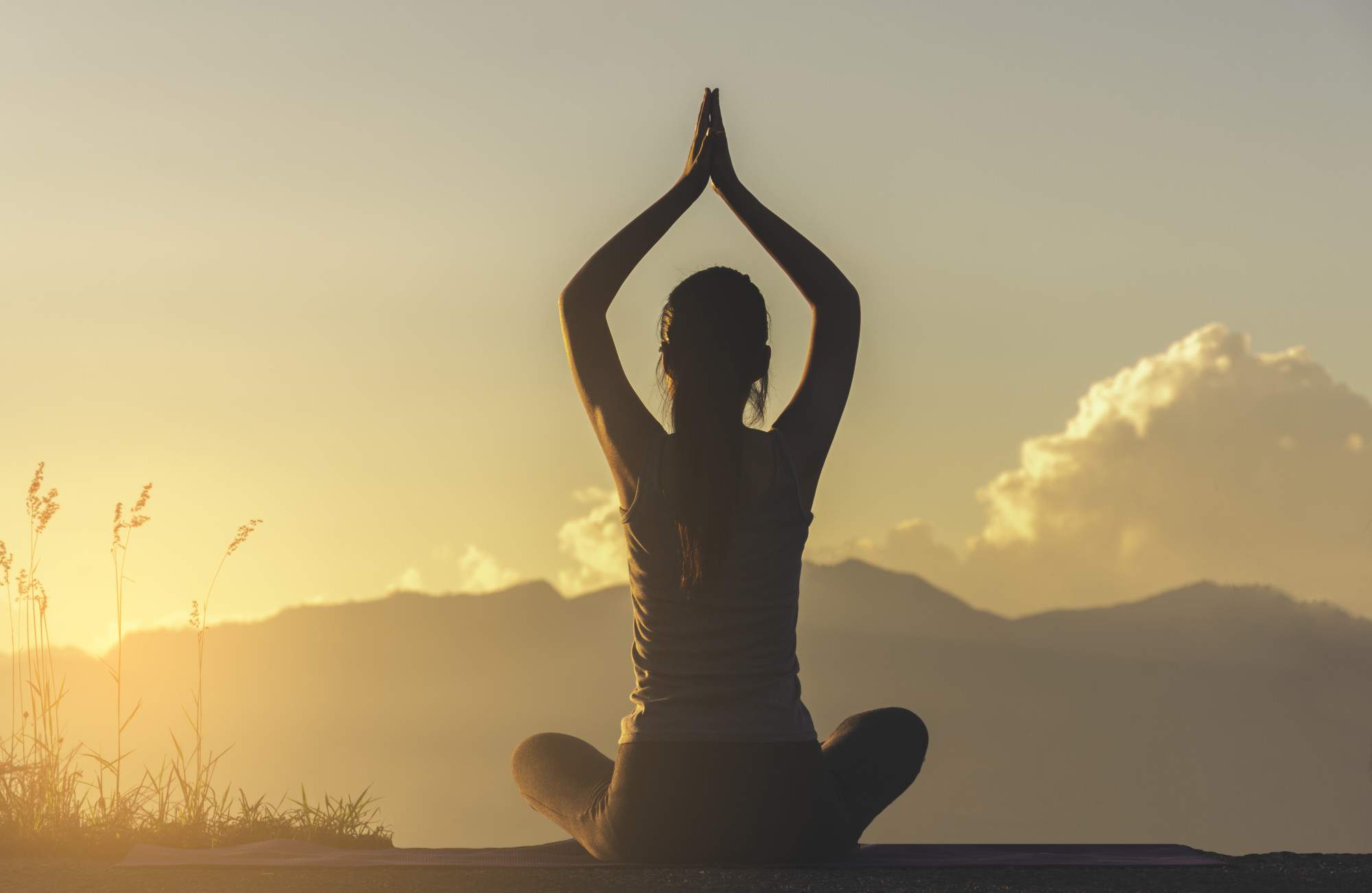 5 Benefits of Regularly Practicing Yoga