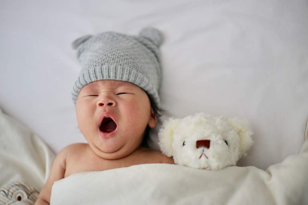 How Do You Sleep Train a Baby?
