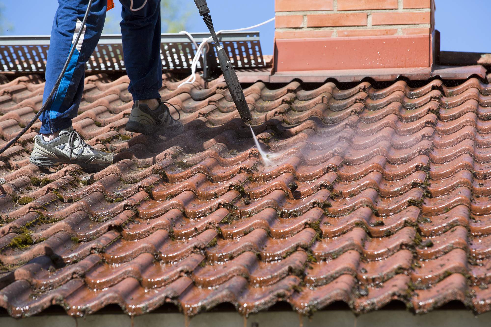 How To Clean a Shingled Roof