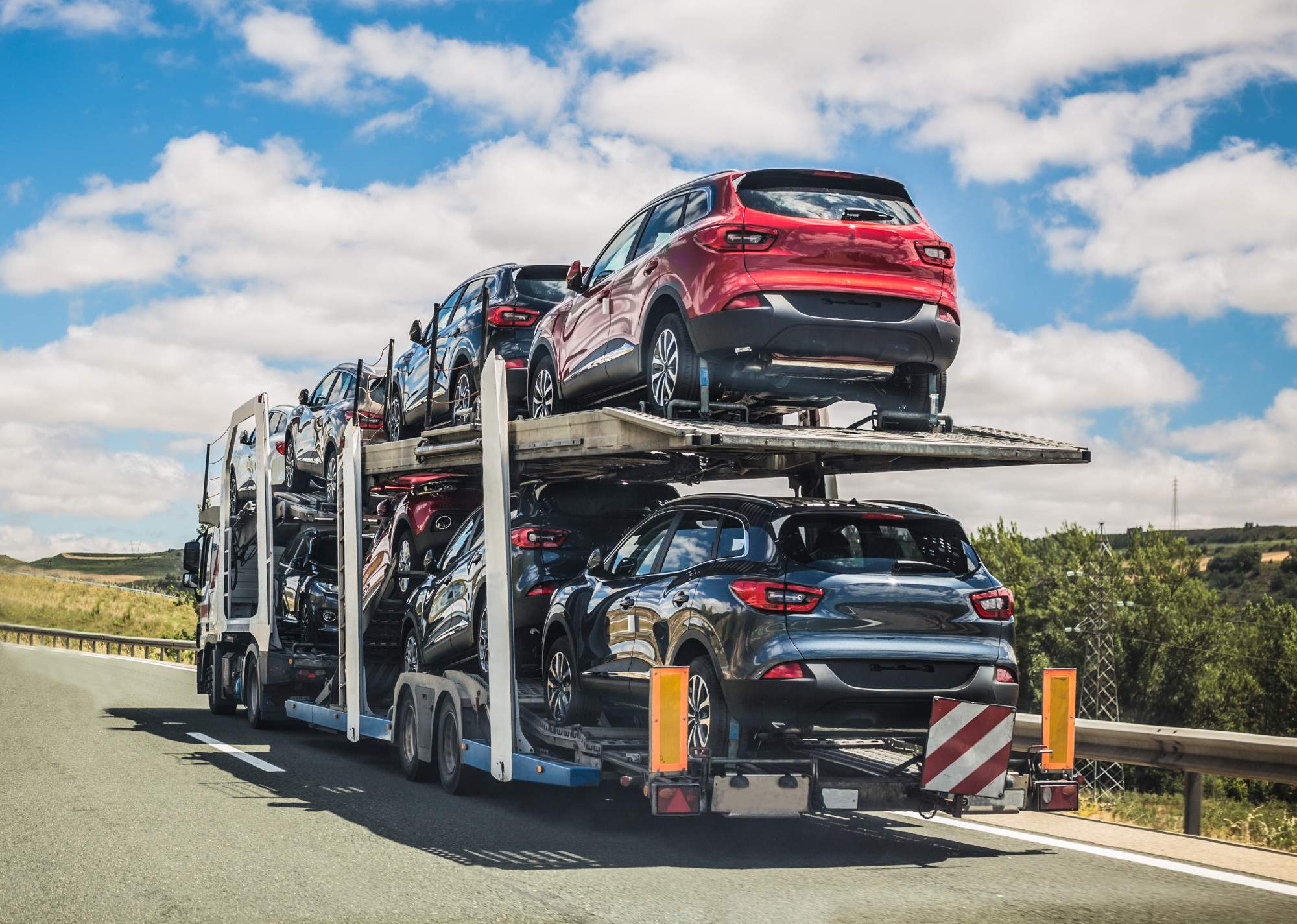3 Major Benefits of Using a Car Shipping Service