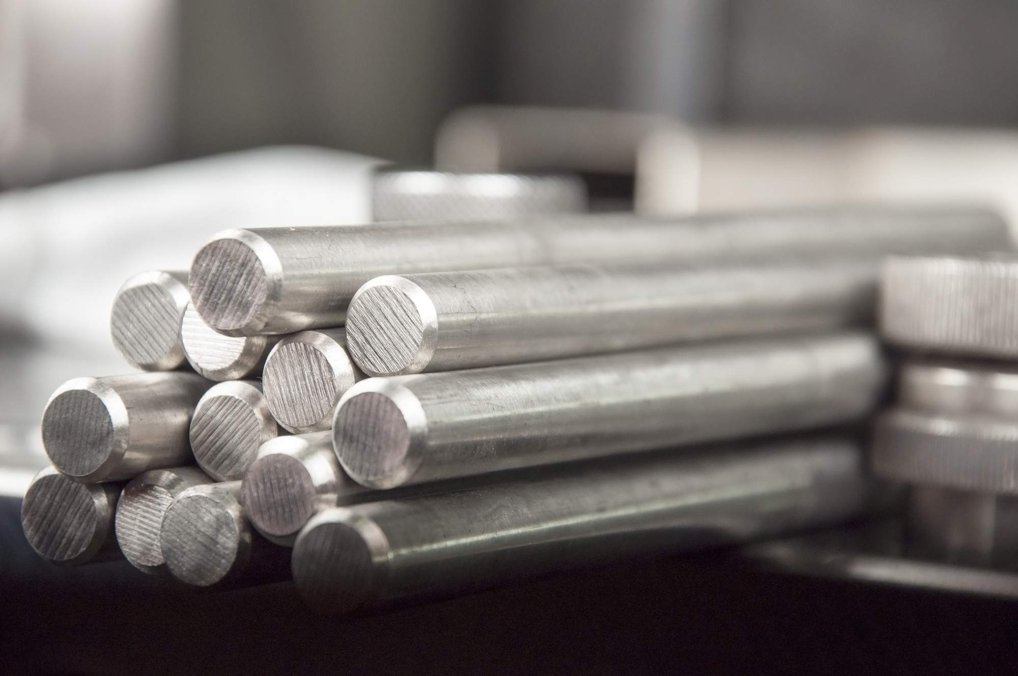 Carbon Steel vs Stainless Steel: What Are the Differences?