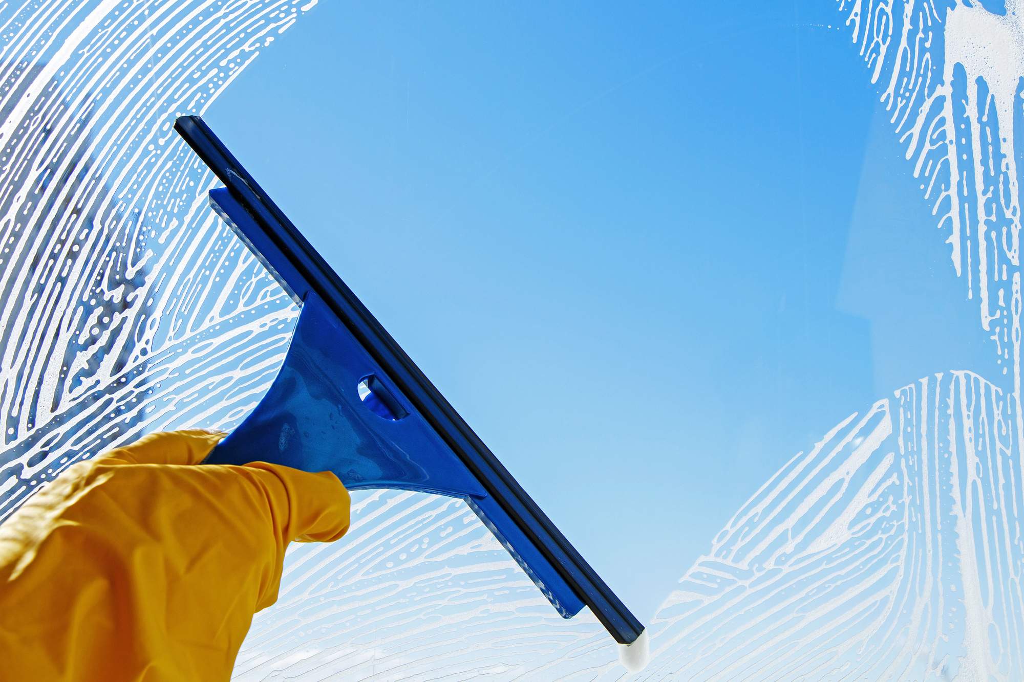 How To Clean Exterior Windows