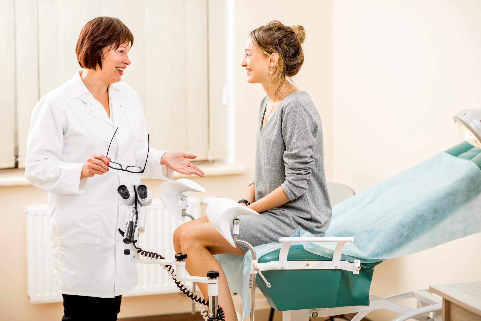 What to Expect From Your First Gynecologist Appointment